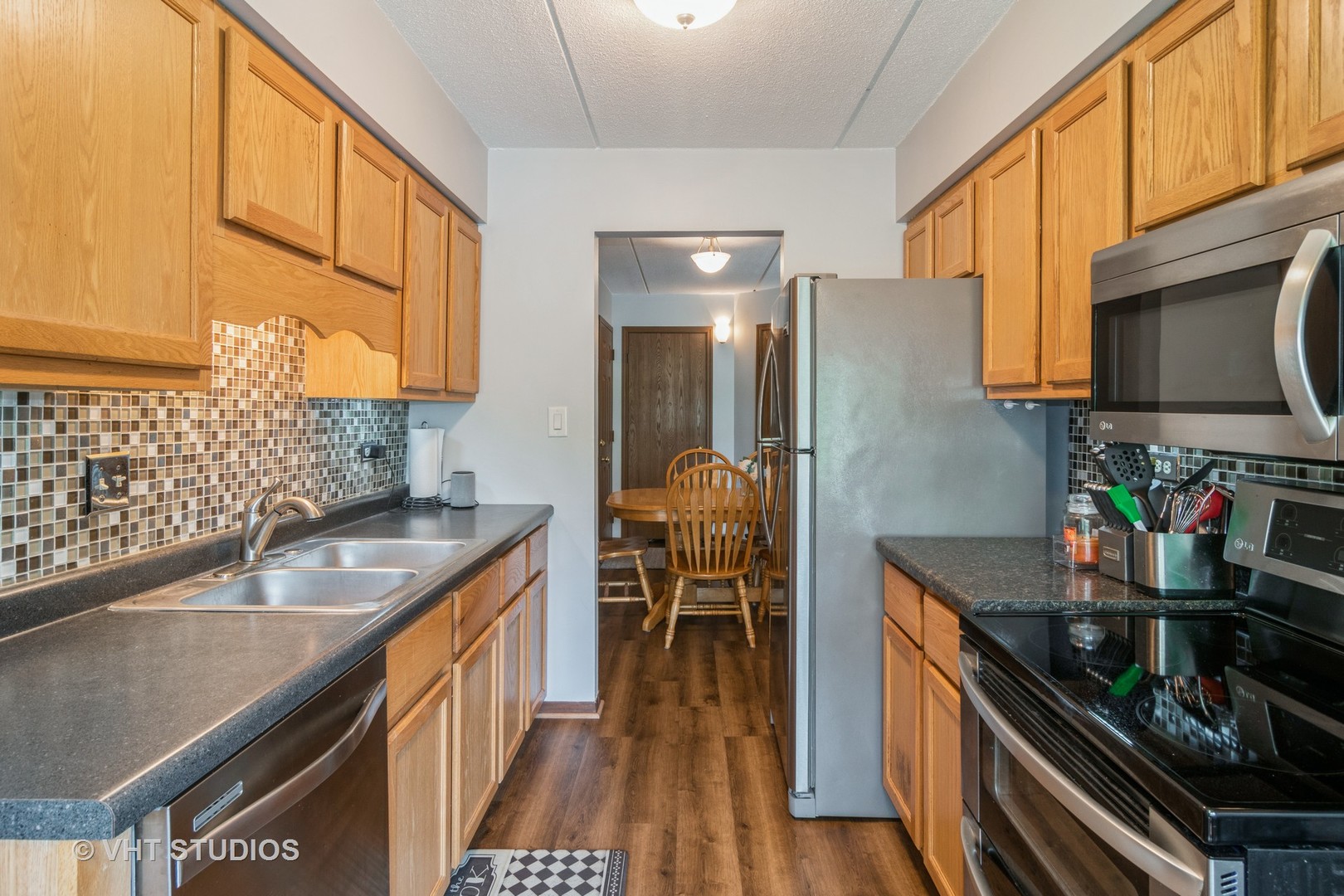 6818 Joliet Road, Unit 2 Indian Head Park, IL 60525 - Photo 5 of 12