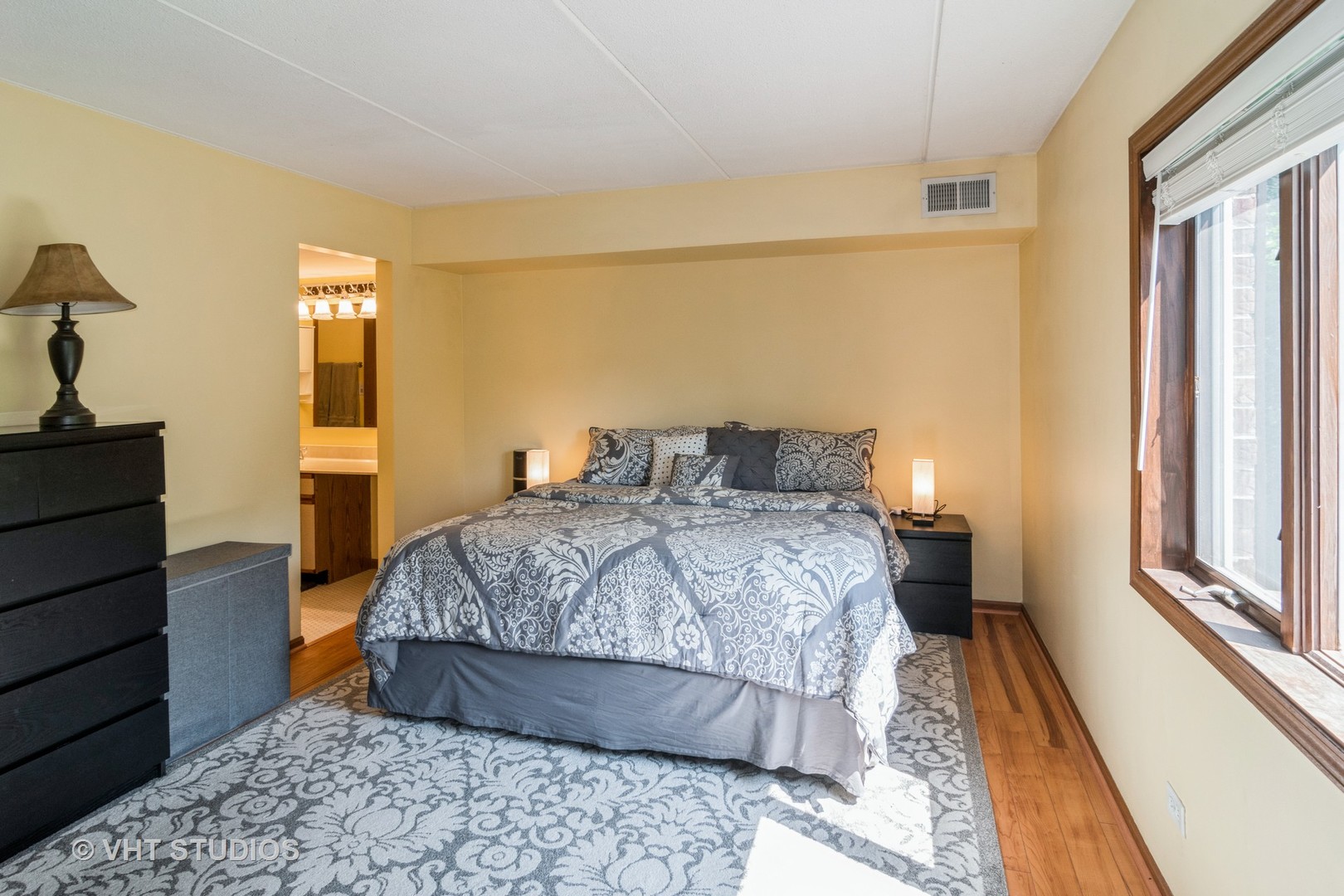6818 Joliet Road, Unit 2 Indian Head Park, IL 60525 - Photo 8 of 12