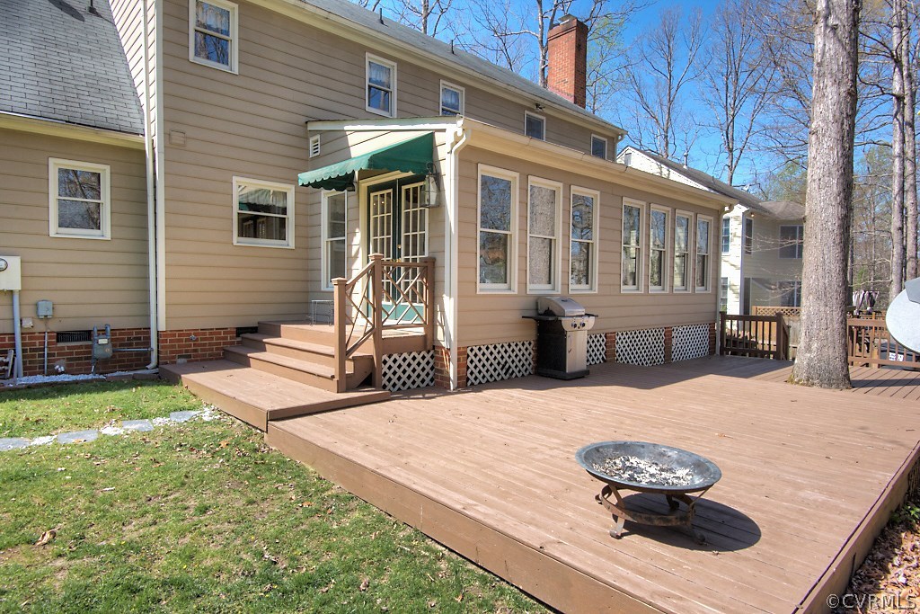 4602 Twin Cedars Road Chester, VA 23831 - Photo 38 of 47 a view of a house with backyard and sitting area
