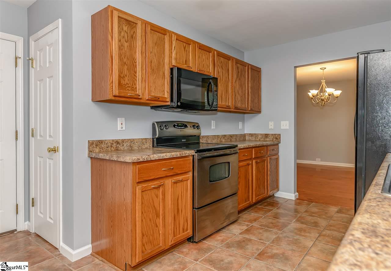 309 Appleton Lane Mauldin, SC 29662 - Photo 14 of 36 Gallery Image 14
