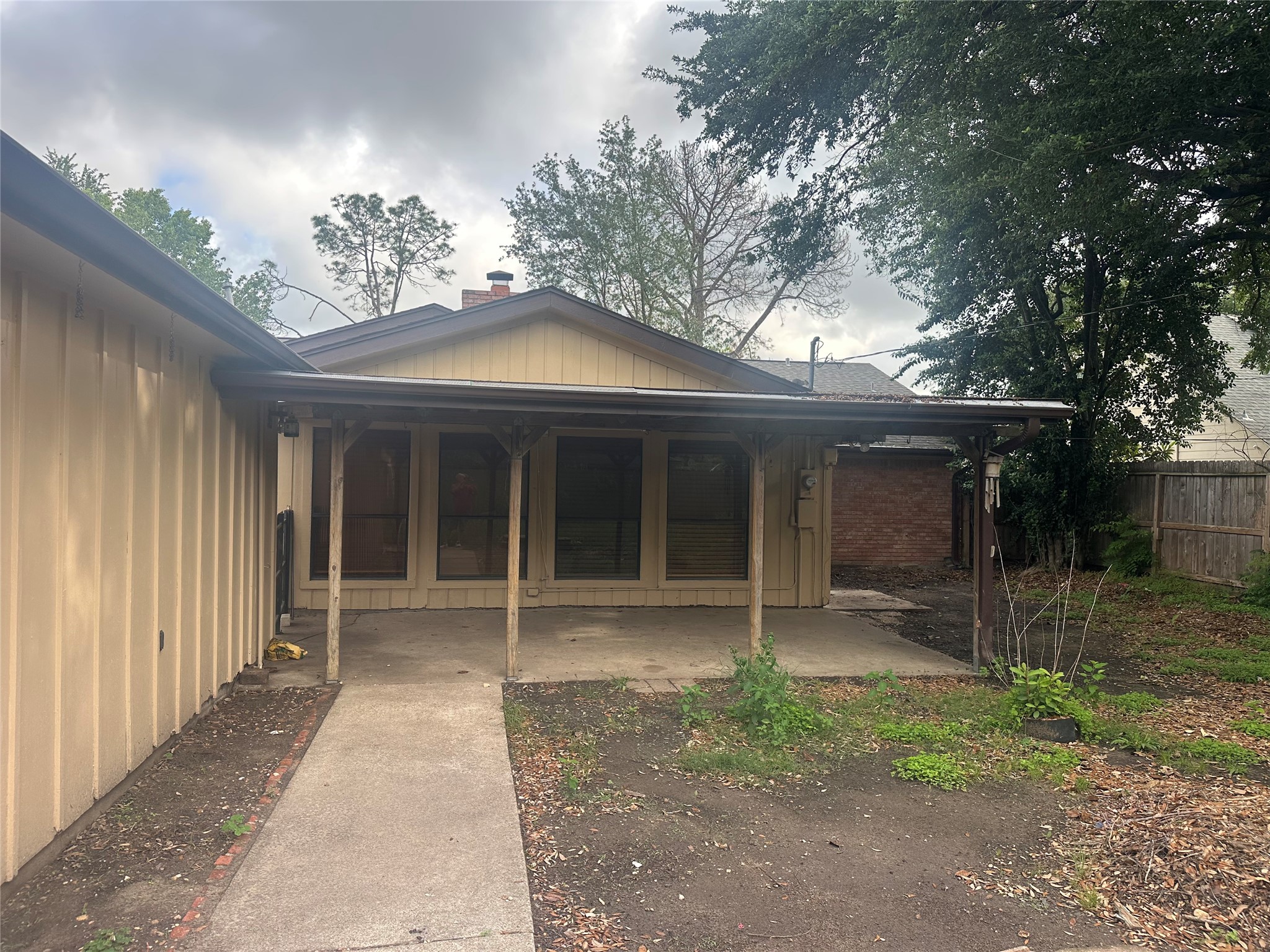8519 Leader Street Houston, TX 77036 - Photo 27 of 27 a view of a house with a porch