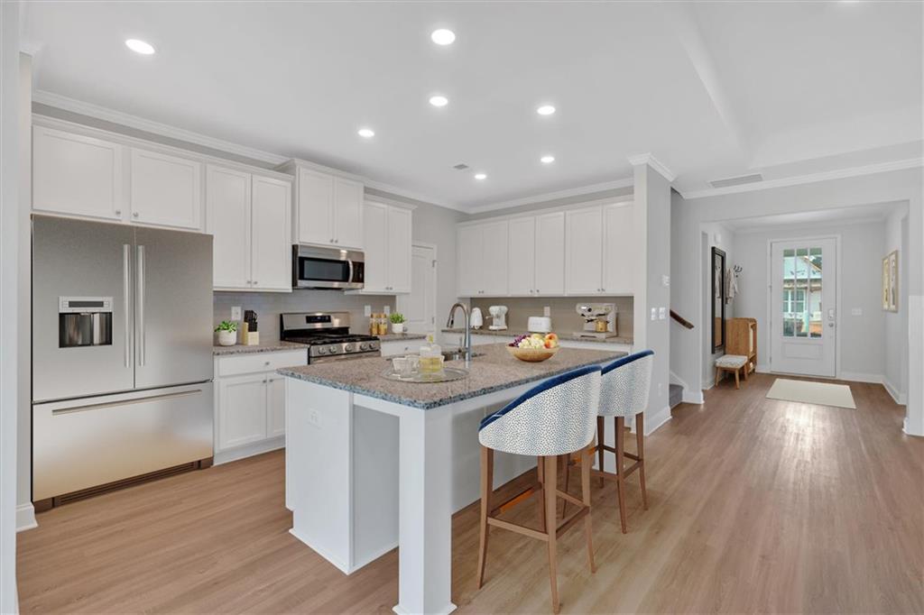 61 Colonial Court Villa Rica, GA 30180 - Photo 4 of 34