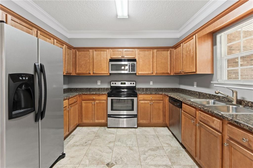 424 Buckboard Lane Locust Grove, GA 30248 - Photo 8 of 26
