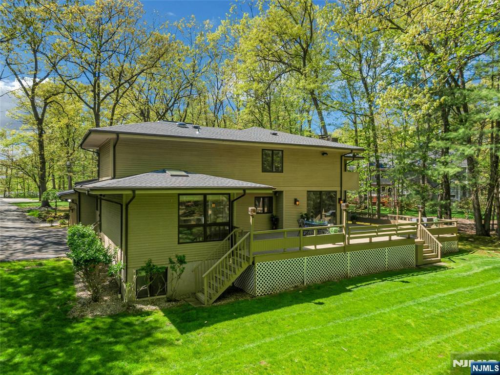 78 Apple Ridge Road Woodcliff Lake, NJ 07677 - Photo 34 of 38