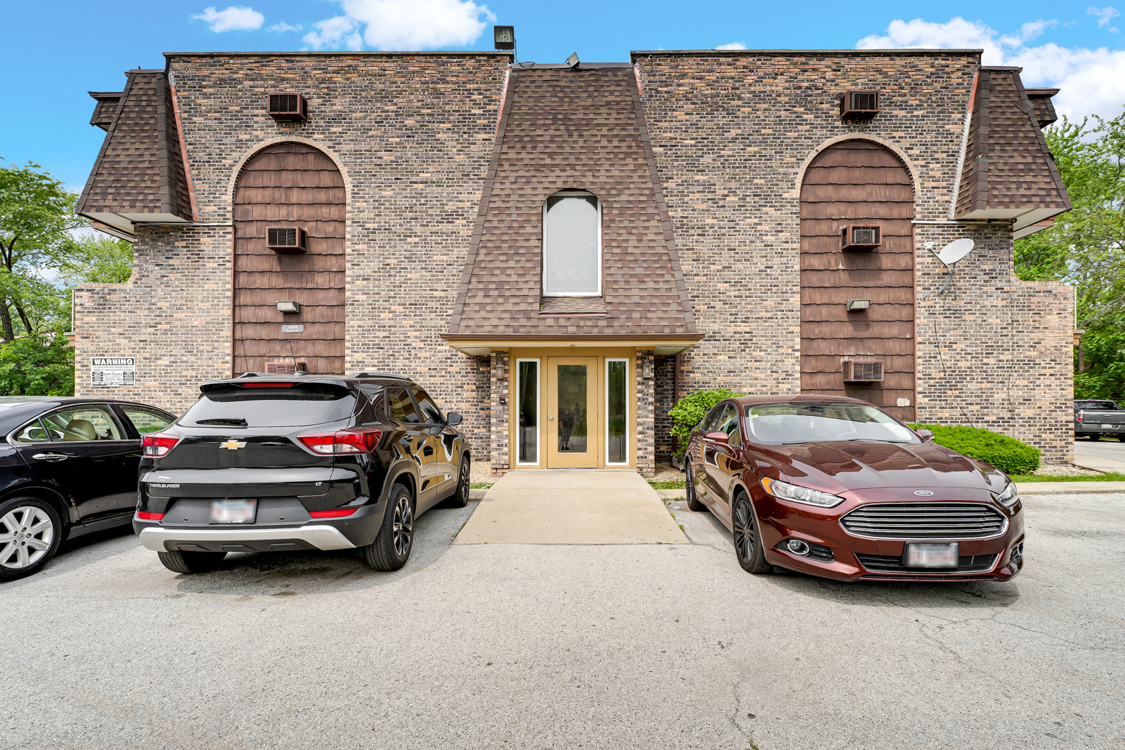 18340 Glen Oak Avenue, Unit 1D Lansing, IL 60438 - Photo 1 of 18