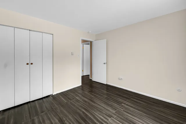 $84,999 | 18340 Glen Oak Avenue, Unit 1D, Lansing, IL 60438