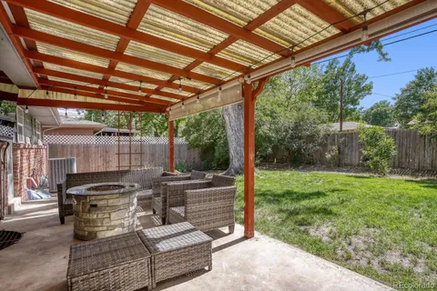 $600,000 | 1743 South Dover Way, Lakewood, CO 80232