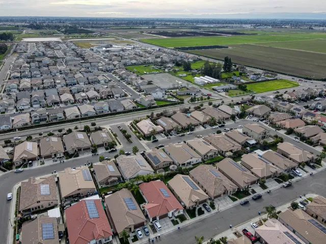 $470,000 | 6180 East Providence Avenue, Fresno, CA 93727