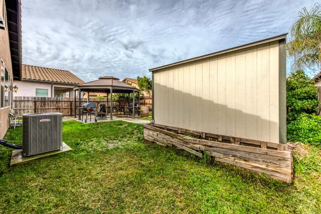 $470,000 | 6180 East Providence Avenue, Fresno, CA 93727
