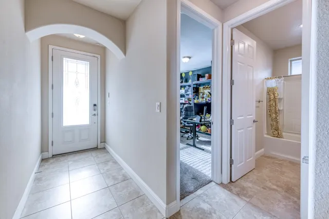 $470,000 | 6180 East Providence Avenue, Fresno, CA 93727