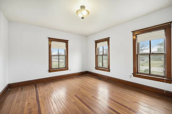 $449,900 | 5233 124th Avenue, Fennville, MI 49408