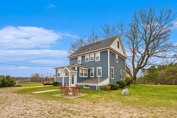 $449,900 | 5233 124th Avenue, Fennville, MI 49408