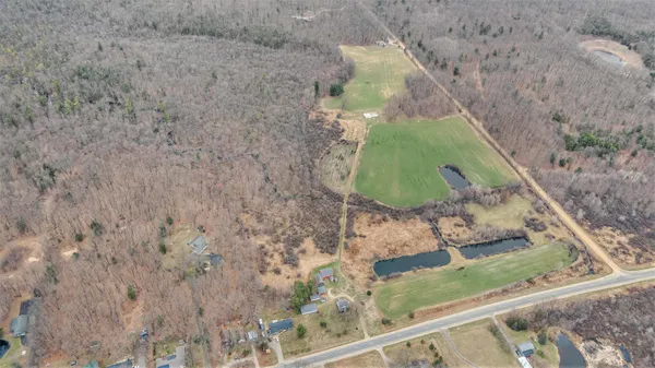 $449,900 | 5233 124th Avenue, Fennville, MI 49408