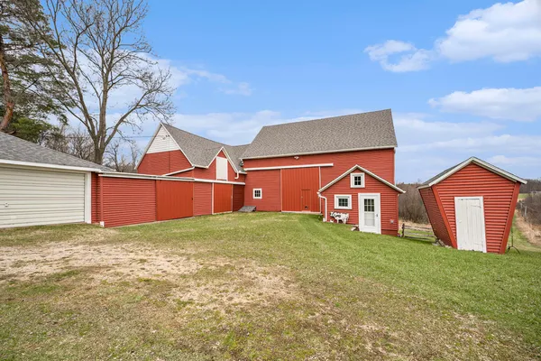 $449,900 | 5233 124th Avenue, Fennville, MI 49408