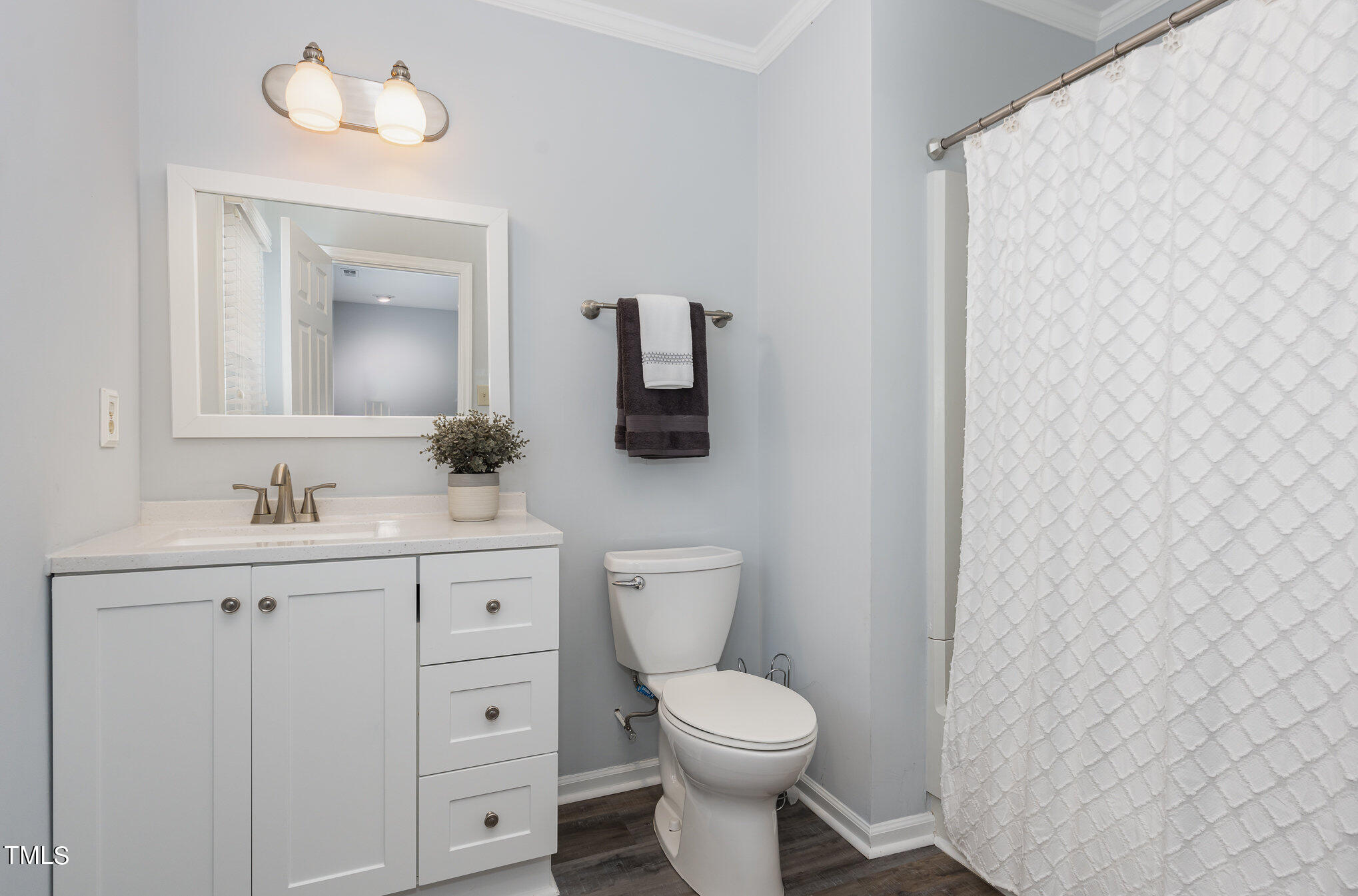 5515 Hamstead Crossing Raleigh, NC 27612 - Photo 13 of 17 012_18-edit