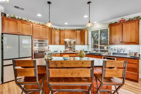 $779,900 | 10 Kali Court, Oakley, CA 94561