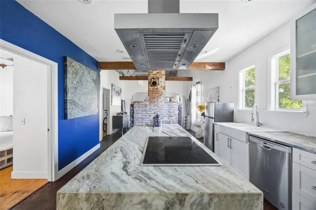 $535,000 | 515 East Floribraska Avenue, Tampa, FL 33603