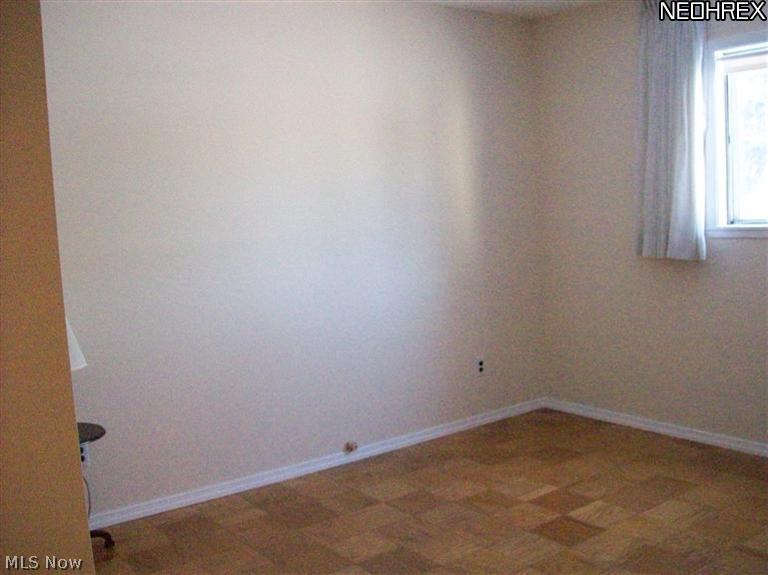 24245 Randolph Road Bedford Heights, OH 44146 - Photo 16 of 21 Second Bedroom