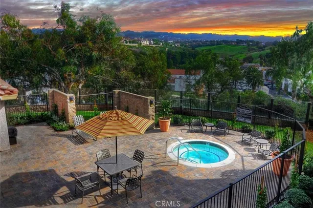 a street sign on a side of building