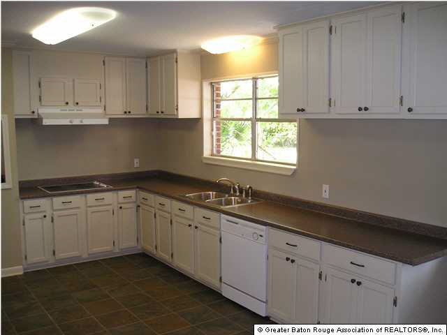 476 Sharp Road Baton Rouge, LA 70815 - Photo 5 of 6