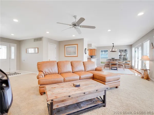 $359,900 | 1552 Island Court, Osage Beach, MO 65065