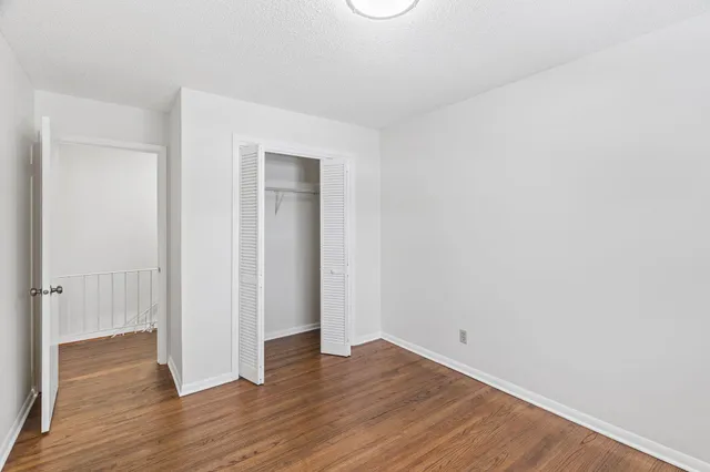 $294,900 | 2644 Alabama Avenue South, St. Louis Park, MN 55416