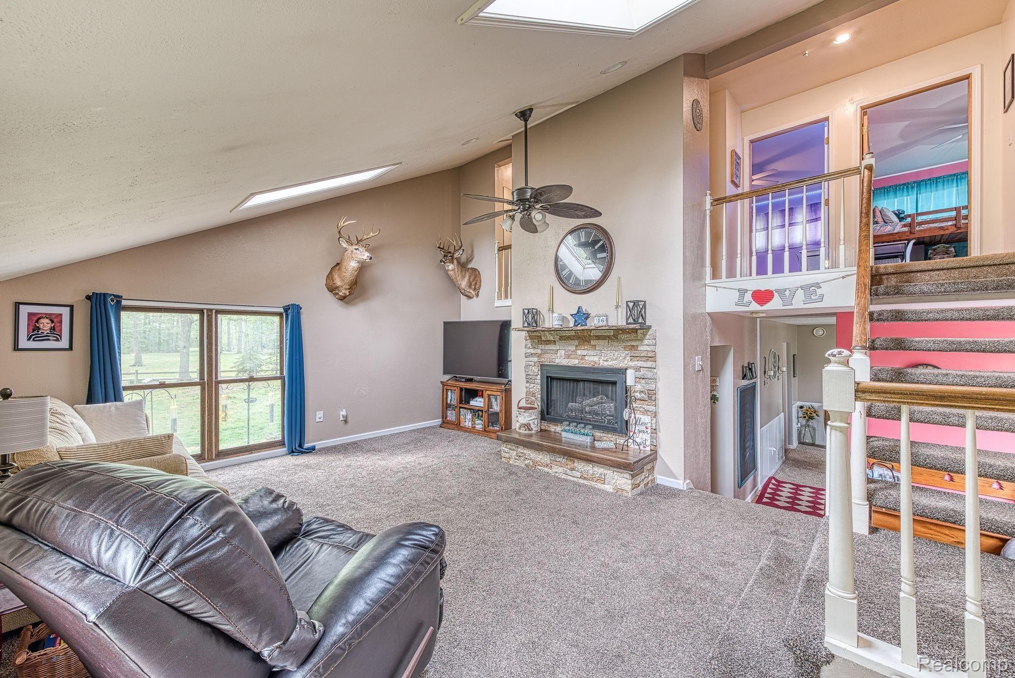 3599 Hunt Road Adrian, MI 49221 - Photo 10 of 27 23-web-or-mls-3599 Hunt-055_7.jpg