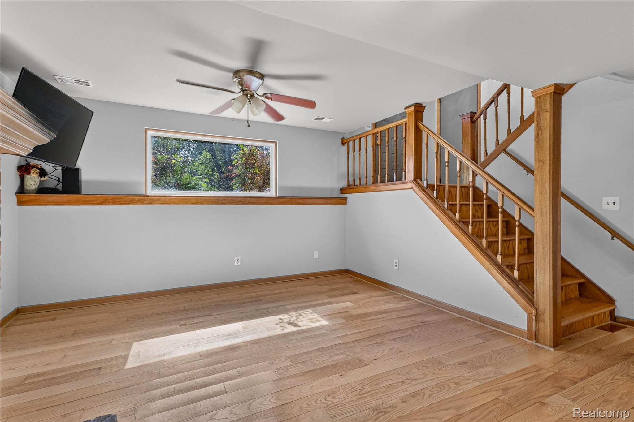 1570 South Boulevard West Rochester, MI 48309 - Photo 27 of 45 27-1570-W-South-Blvd-WindowStill-Real-Estate-Photography-32.jpg