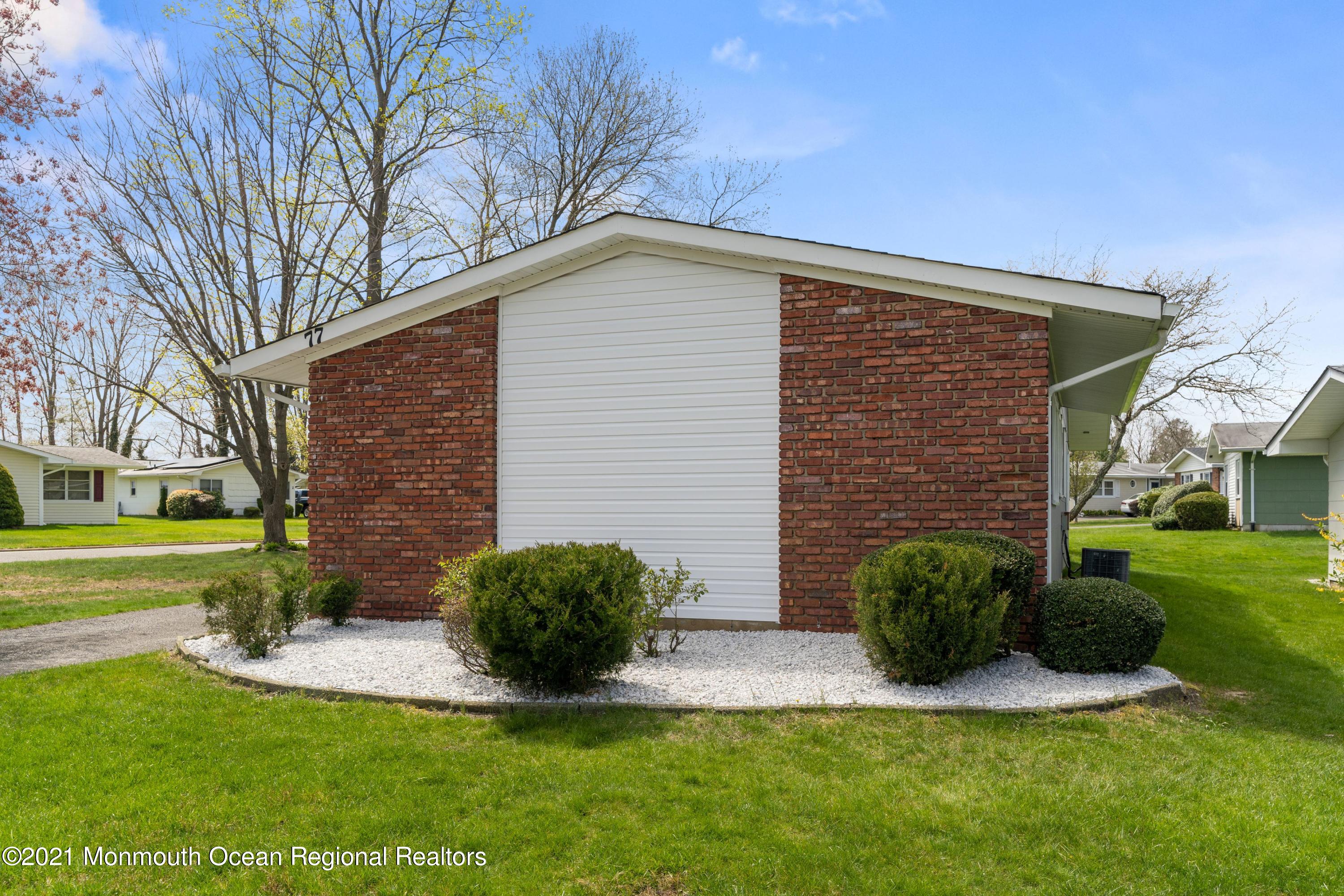 77 Clay Circle Brick, NJ 08724 - Photo 3 of 32 Home Front 2