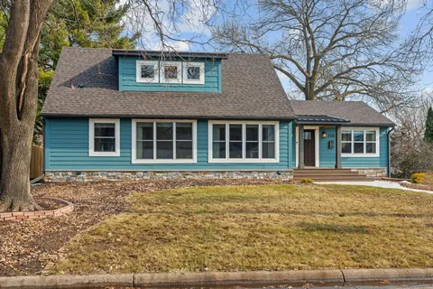 $675,000 | 1108 Quebec Avenue North, Golden Valley, MN 55427