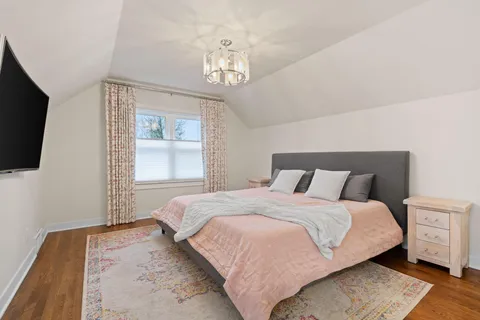 $675,000 | 1108 Quebec Avenue North, Golden Valley, MN 55427