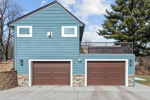 $675,000 | 1108 Quebec Avenue North, Golden Valley, MN 55427