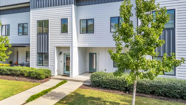 $399,000 | 3117 St Elmo Avenue, Chattanooga, TN 37408