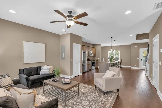 $399,000 | 3117 St Elmo Avenue, Chattanooga, TN 37408