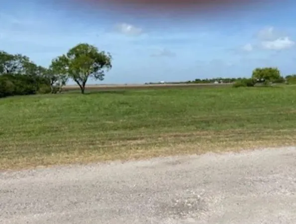 $28,500 | 2103 2nd Street, Bayside, TX 78340