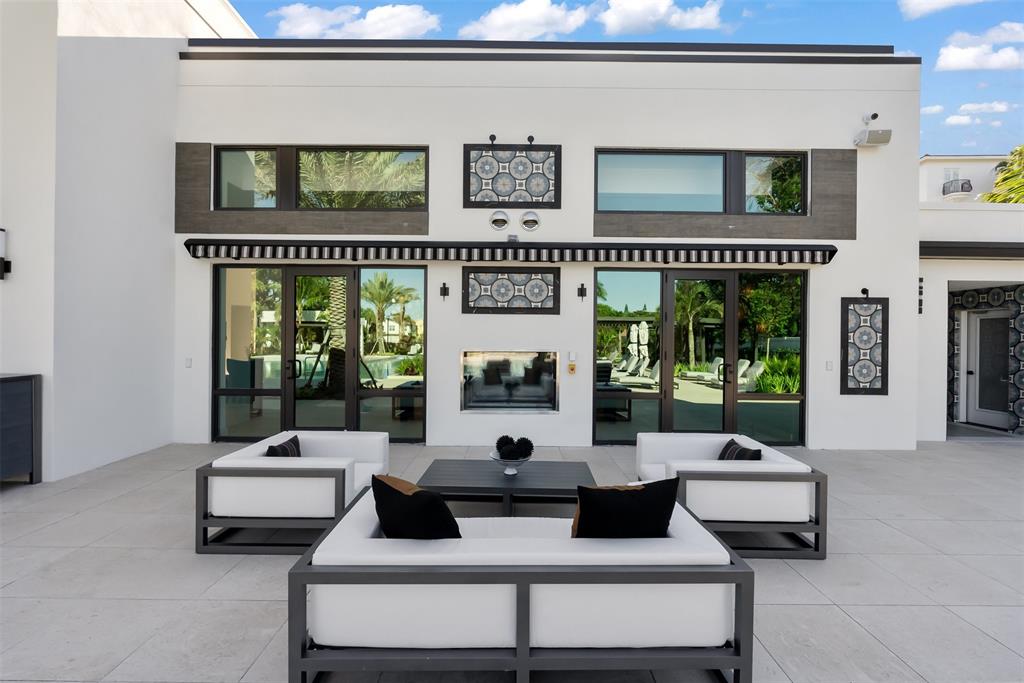 22036 Brookmont Drive Boca Raton, FL 33433 - Photo 23 of 32 a living room with furniture and a large window