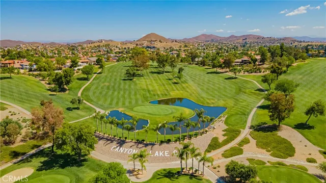 $489,000 | 24319 Canyon Lake Drive North, Unit 6, Canyon Lake, CA 92587