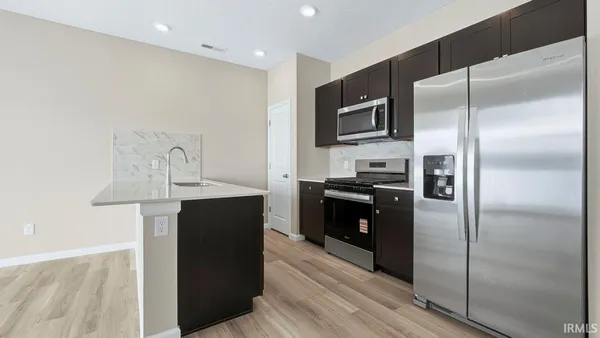 $284,875 | 1217 Catesby Court, Fort Wayne, IN 46818
