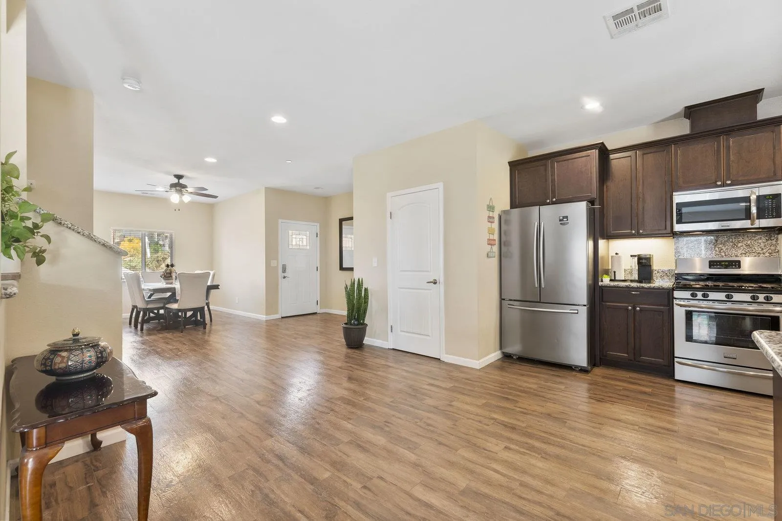 1637 Paraiso Avenue Spring Valley, CA 91977 - Photo 18 of 48