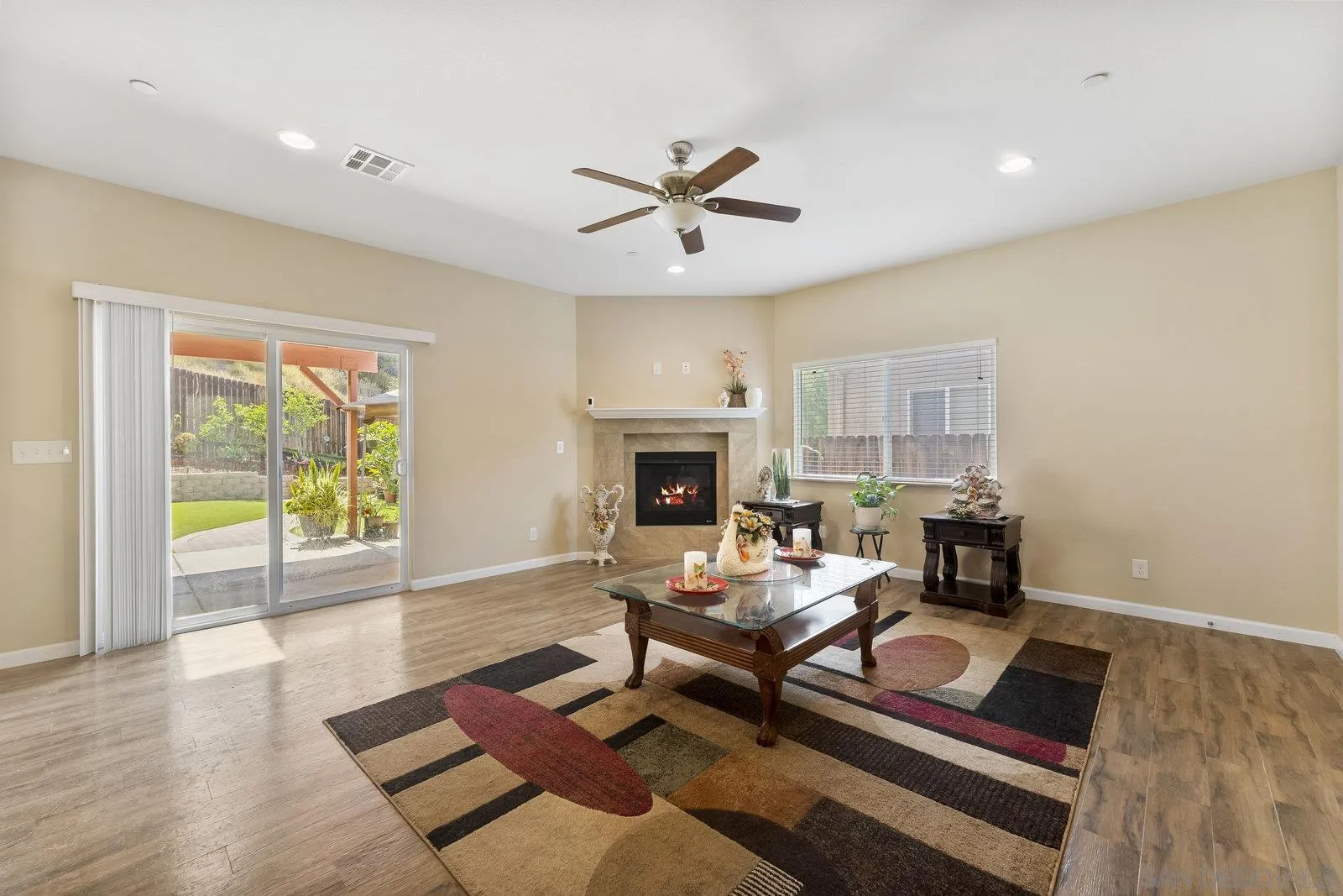 1637 Paraiso Avenue Spring Valley, CA 91977 - Photo 19 of 48