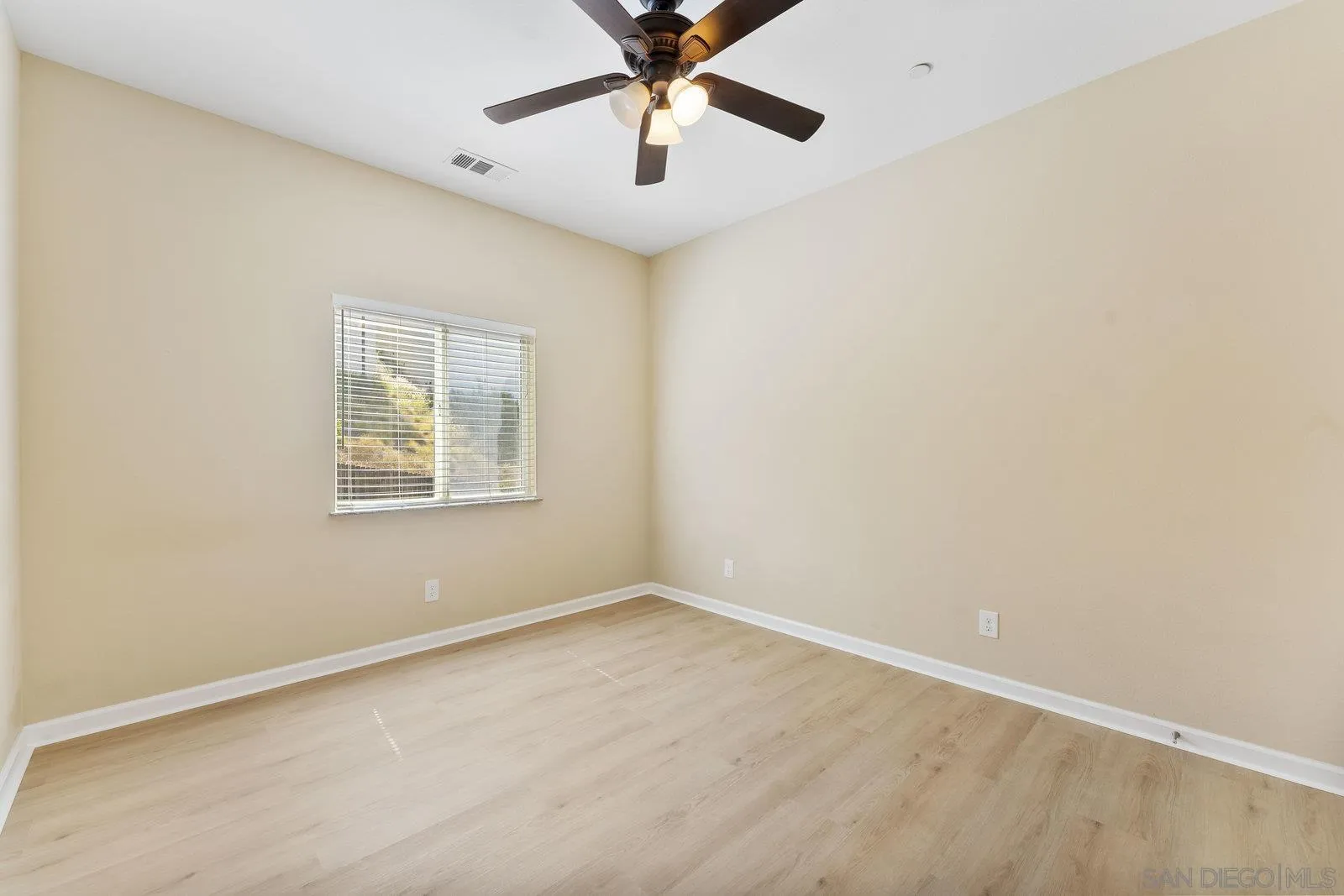 1637 Paraiso Avenue Spring Valley, CA 91977 - Photo 26 of 48