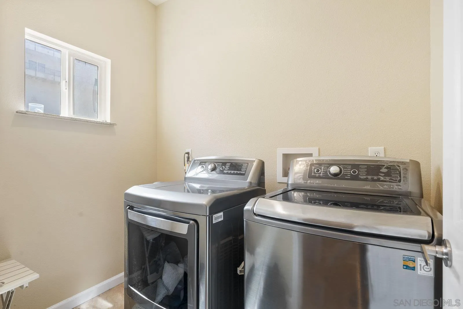 1637 Paraiso Avenue Spring Valley, CA 91977 - Photo 28 of 48