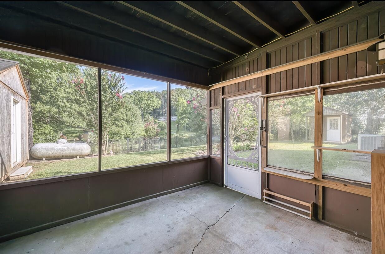 335 Max Jett Road Johnson City, TN 37601 - Photo 36 of 56 C6923C5E-32F1-49E2-8AB6-4FB11F0A689B
