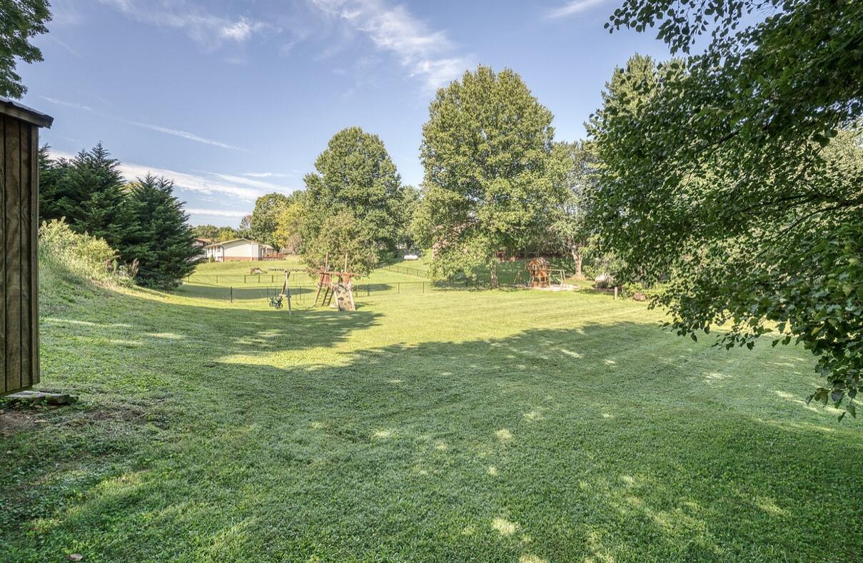 335 Max Jett Road Johnson City, TN 37601 - Photo 45 of 56 C7ADE294-8AF7-4735-A634-A1573A7E2BC8