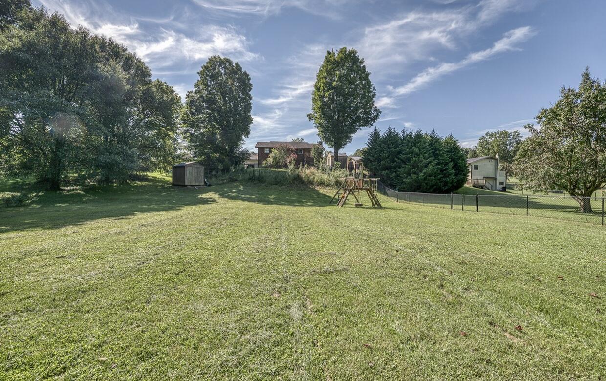 335 Max Jett Road Johnson City, TN 37601 - Photo 49 of 56 583C7086-B2DD-4083-9C13-7FE392CE1143