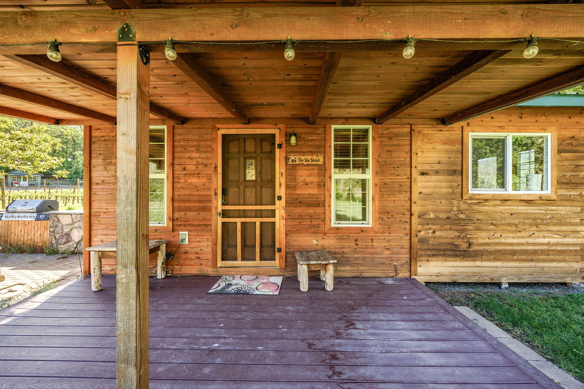 8127 Upper Applegate Road Jacksonville, OR 97530 - Photo 40 of 117 43