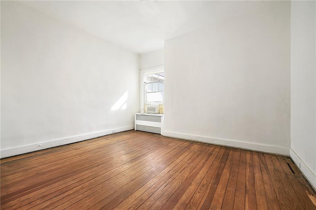 5624 Darlington Road Pittsburgh, PA 15217 - Photo 15 of 22 Gallery Image 15