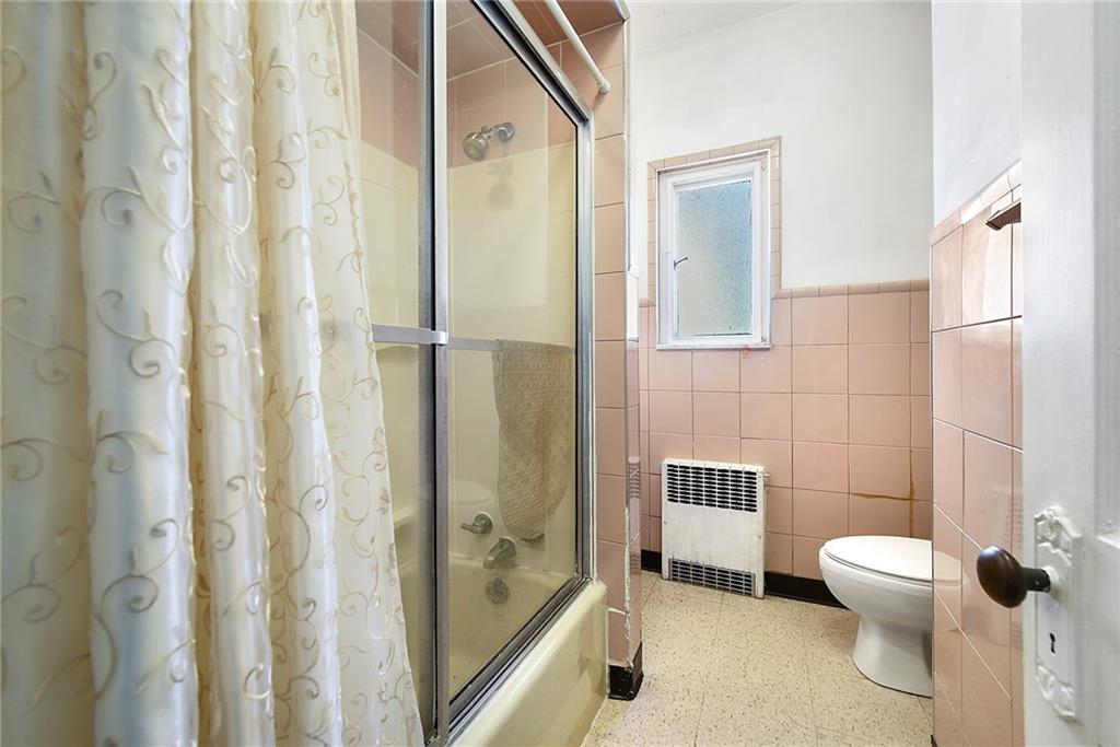 5624 Darlington Road Pittsburgh, PA 15217 - Photo 16 of 22 Gallery Image 16