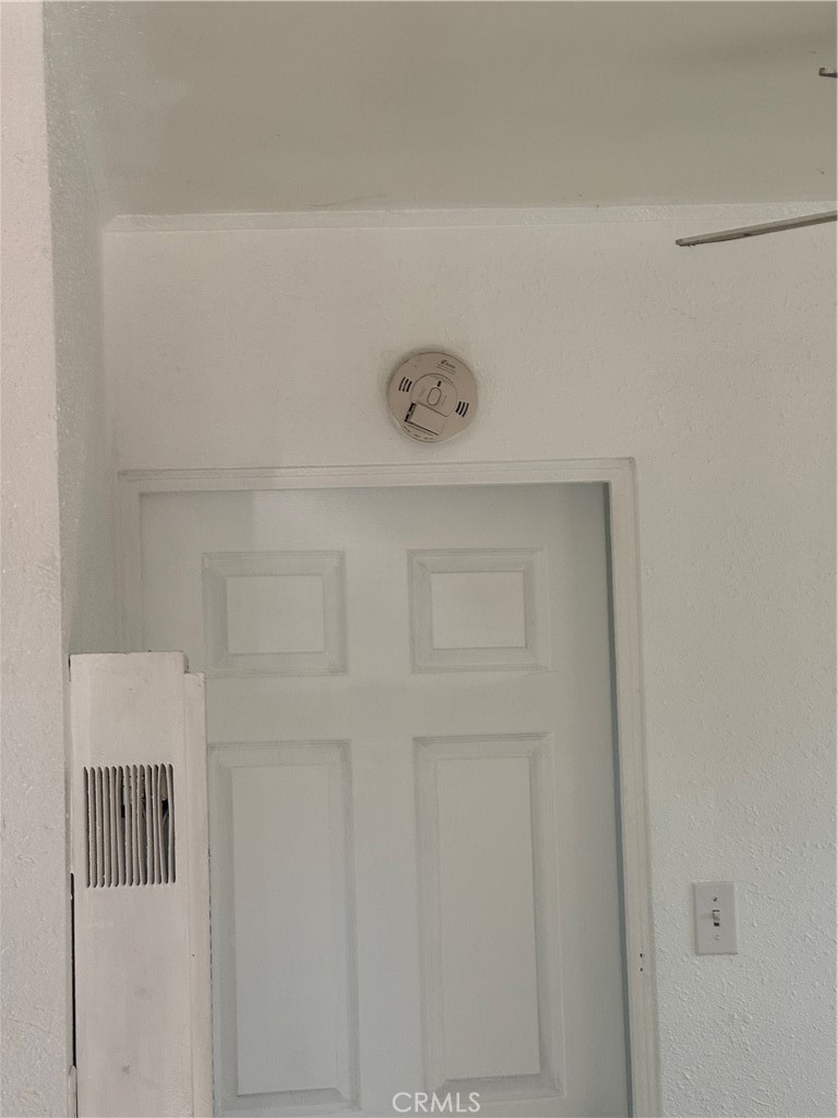 41209 Sunset Lane Hemet, CA 92544 - Photo 3 of 5