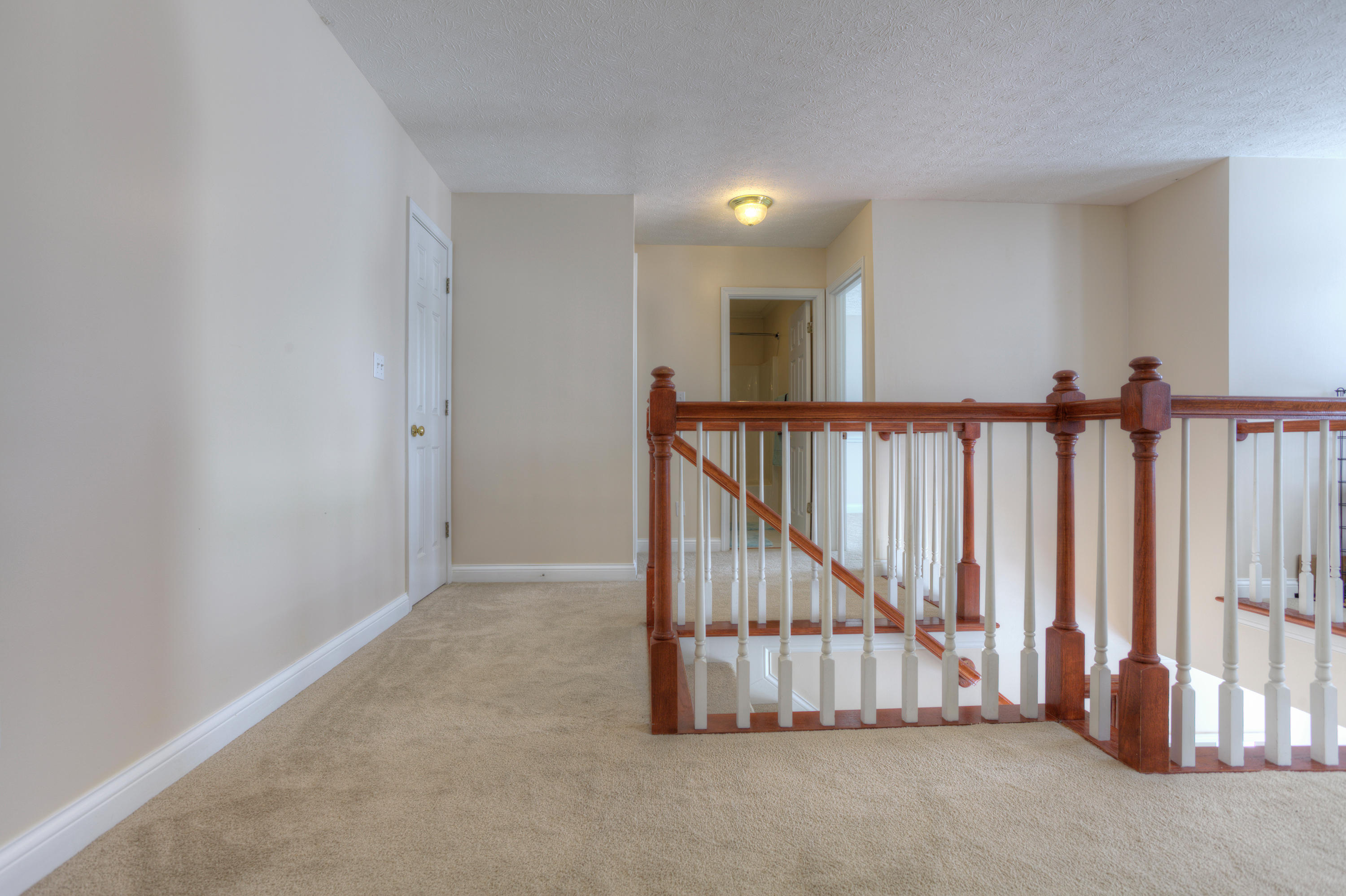 113 Capital Circle Oak Ridge, TN 37830 - Photo 32 of 40 Landing_001